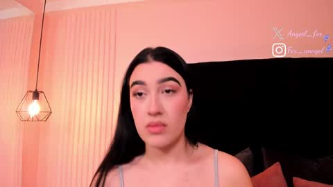 Snapshot of angeel_fox chatting on 09/12/25, 02:22 Angel online show from 09/12/25, 02:22