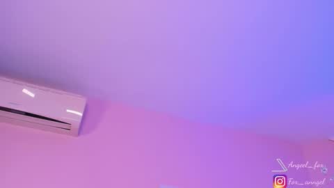 Snapshot of angeel_fox chatting on 11/27/25, 03:08 Angel online show from 11/27/25, 03:08