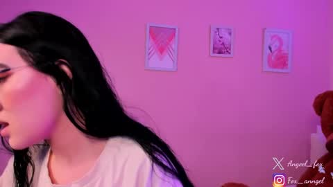 Angel  online show from 03/26/26, 03:12