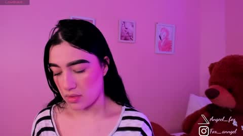 Angel  online show from 04/11/26, 06:07