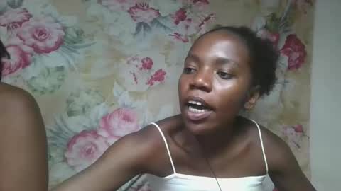 angeeliine online show from 03/23/26, 02:32