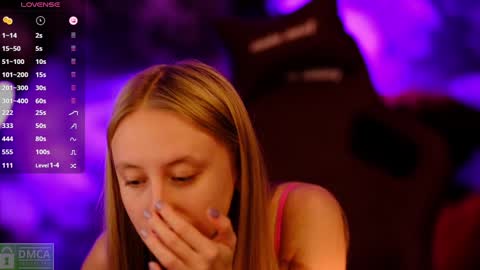 angeellina online show from 01/05/25, 10:29