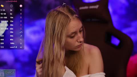 angeellina online show from 01/15/25, 10:13