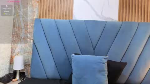 angel__red_ online show from 04/13/26, 03:34