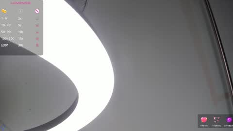 Snapshot of angel__sweet18 chatting on 01/10/25, 04:20 online show from 01/10/25, 04:20