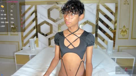 Snapshot of angel__sweet18 chatting on 01/20/25, 10:07 online show from 01/20/25, 10:07