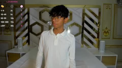 Snapshot of angel__sweet18 chatting on 01/27/25, 10:16 online show from 01/27/25, 10:16