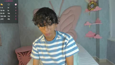 Snapshot of angel__sweet18 chatting on 03/11/25, 03:26 online show from 03/11/25, 03:26