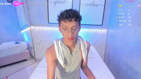 Snapshot of angel__sweet18 chatting on 03/04/26, 02:06 online show from 03/04/26, 02:06