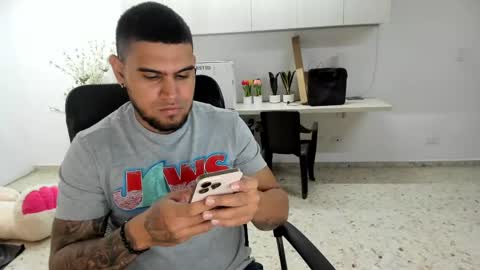 Snapshot of angel__tattoo chatting on 05/23/26, 05:28 angel__tattoo online show from 05/23/26, 05:28