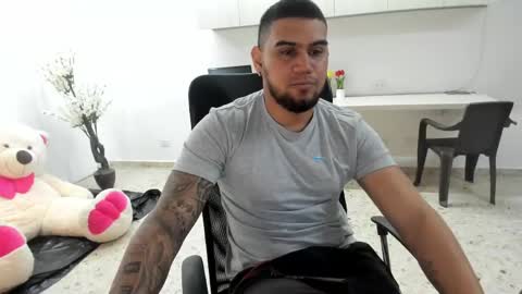 Snapshot of angel__tattoo chatting on 05/30/26, 03:53 angel__tattoo online show from 05/30/26, 03:53