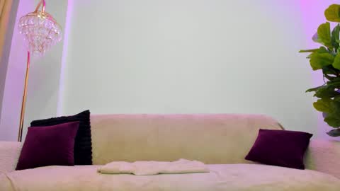 angel__vibe online show from 02/16/26, 08:38