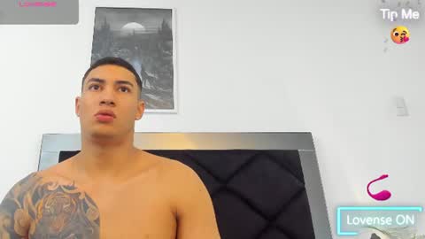 Snapshot of angel_adamx chatting on 07/12/26, 10:06 Angel online show from 07/12/26, 10:06