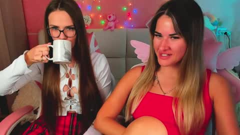 Ivanna and Jessica online show from 05/31/26, 03:04