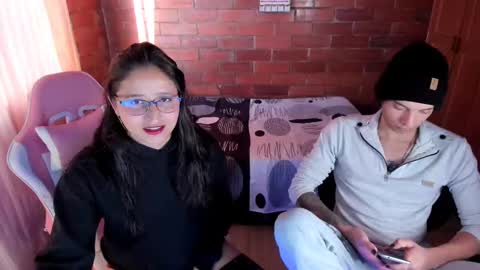 Angel y Yessi online show from 01/15/25, 10:24