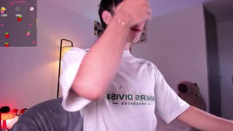 Angel   help me with 100 thumbs up online show from 11/06/25, 10:32