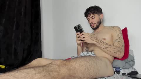 Snapshot of angel_damons_ chatting on 01/16/25, 06:37 Angel Damons online show from 01/16/25, 06:37