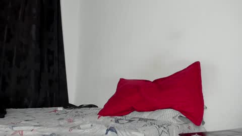 Snapshot of angel_damons_ chatting on 01/25/25, 03:09 Angel Damons online show from 01/25/25, 03:09