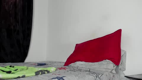 Snapshot of angel_damons_ chatting on 01/26/25, 05:34 Angel Damons online show from 01/26/25, 05:34