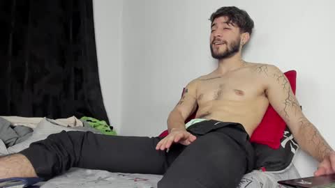 Snapshot of angel_damons_ chatting on 01/27/25, 11:22 Angel Damons online show from 01/27/25, 11:22