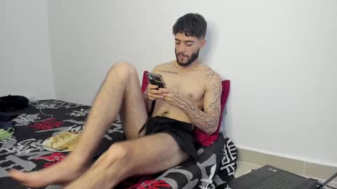 Snapshot of angel_damons_ chatting on 02/06/25, 06:35 Angel Damons online show from 02/06/25, 06:35