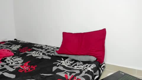 Snapshot of angel_damons_ chatting on 02/15/25, 05:50 Angel Damons online show from 02/15/25, 05:50