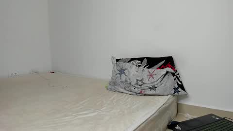 Snapshot of angel_damons_ chatting on 03/11/25, 05:24 Angel Damons online show from 03/11/25, 05:24