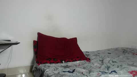 Snapshot of angel_damons_ chatting on 10/09/25, 05:33 Angel Damons online show from 10/09/25, 05:33