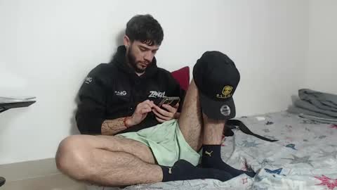 Snapshot of angel_damons_ chatting on 10/11/25, 03:43 Angel Damons online show from 10/11/25, 03:43