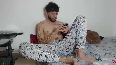 Snapshot of angel_damons_ chatting on 10/15/25, 06:08 Angel Damons online show from 10/15/25, 06:08