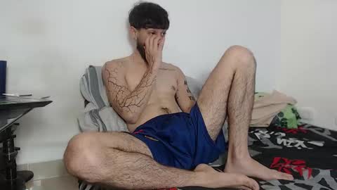 Snapshot of angel_damons_ chatting on 10/25/25, 04:57 Angel Damons online show from 10/25/25, 04:57