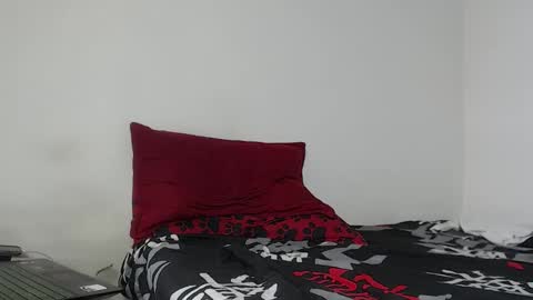 Snapshot of angel_damons_ chatting on 11/15/25, 06:37 Angel Damons online show from 11/15/25, 06:37