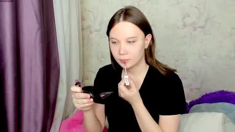 Snapshot of angel_doll585 chatting on 02/16/25, 07:49 Fallen Angel online show from 02/16/25, 07:49