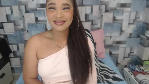 Snapshot of angel_dthroat chatting on 11/28/25, 12:08 ANGHEL online show from 11/28/25, 12:08