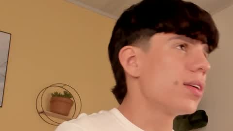 Angel online show from 02/22/26, 12:36