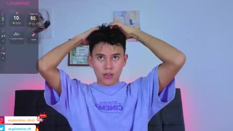 ngel Esteban  online show from 11/02/25, 03:42