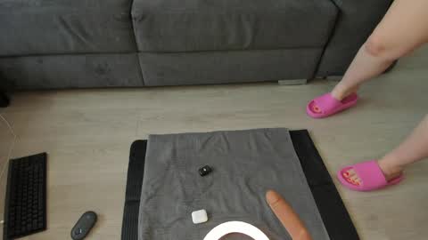 Viktoria online show from 05/03/26, 12:00