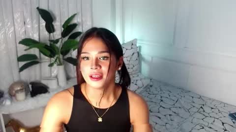 Snapshot of angel_indiguise chatting on 02/07/25, 05:31 angela online show from 02/07/25, 05:31