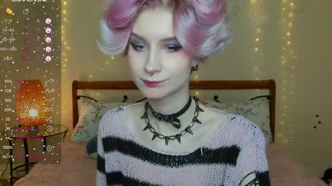 Snapshot of angel_julles chatting on 05/17/26, 03:41 Angel Dust online show from 05/17/26, 03:41