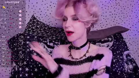 Snapshot of angel_julles chatting on 05/24/26, 03:00 Angel Dust online show from 05/24/26, 03:00