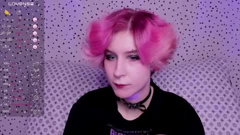 Snapshot of angel_julles chatting on 05/31/26, 06:09 Angel Dust online show from 05/31/26, 06:09