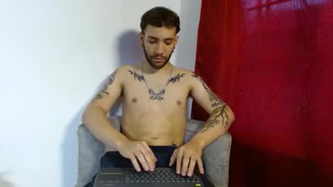 angel_kyrozz online show from 10/10/25, 07:24