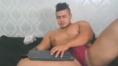 Angel Lein online show from 11/06/25, 07:15