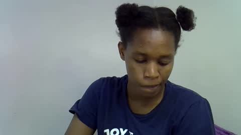 angel_mia5 online show from 11/10/25, 05:56