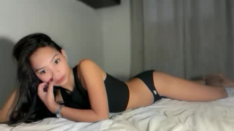 angel_petite07 online show from 02/16/26, 12:40