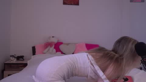 angel_quincy online show from 02/19/26, 09:49