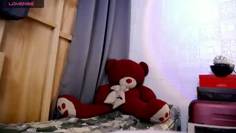 Angel Sapphire online show from 02/25/25, 09:57