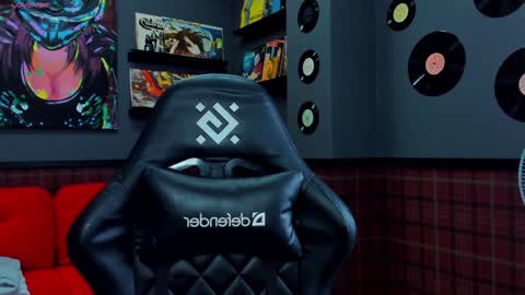 Snapshot of angel_sapphire_ chatting on 12/07/24, 11:40 Angel My schedule GTM2 Mon Tue Wen Thu Fri 0900am-0400pm online show from 12/07/24, 11:40