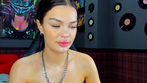 Snapshot of angel_sapphire_ chatting on 12/07/24, 02:46 Angel My schedule GTM2 Mon Tue Wen Thu Fri 0900am-0400pm online show from 12/07/24, 02:46