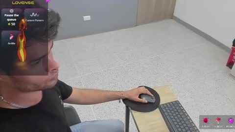 angel_schiavone online show from 09/11/25, 11:43